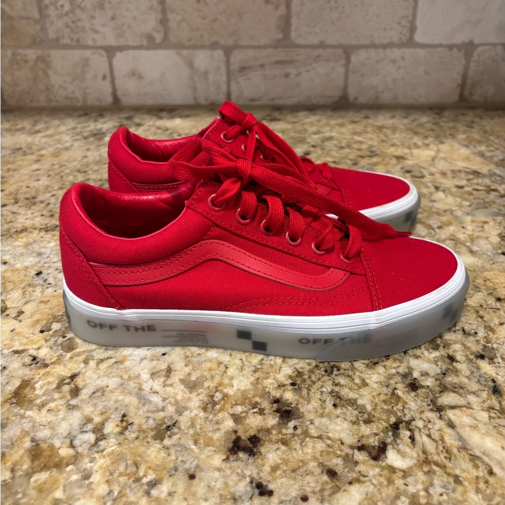 New Vans shoes size men’s 3.5 womens 5 red